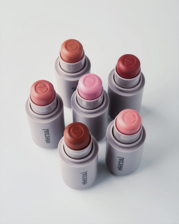 Afinal, qual cor de blush escolher? Descubra como valorizar sua beleza